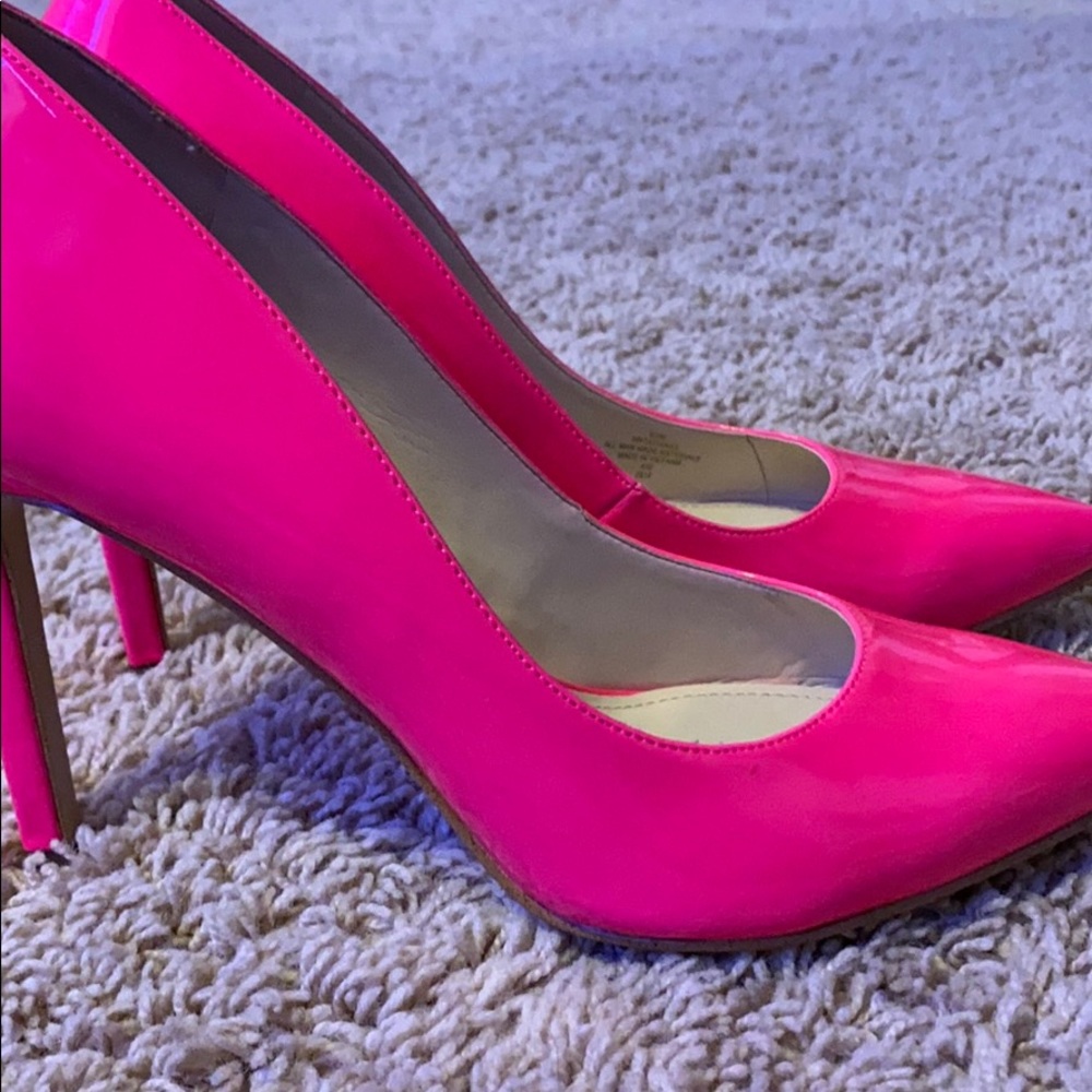 Hot pink nine west heels